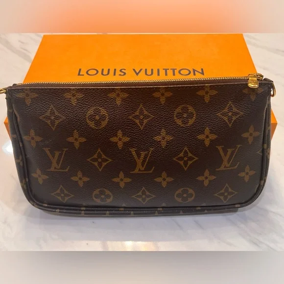 ❤️‍🔥Louis Vuitton ❤️‍🔥Brown Monogram Women's Pouchette